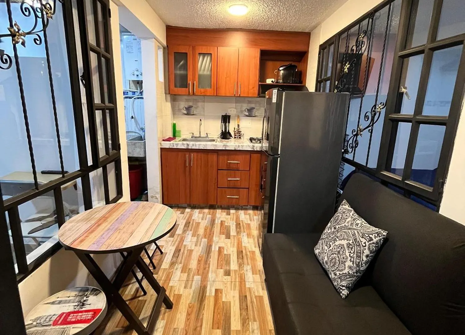Apartamento Privado Cerca Al Aeropuerto Bogota 0*,